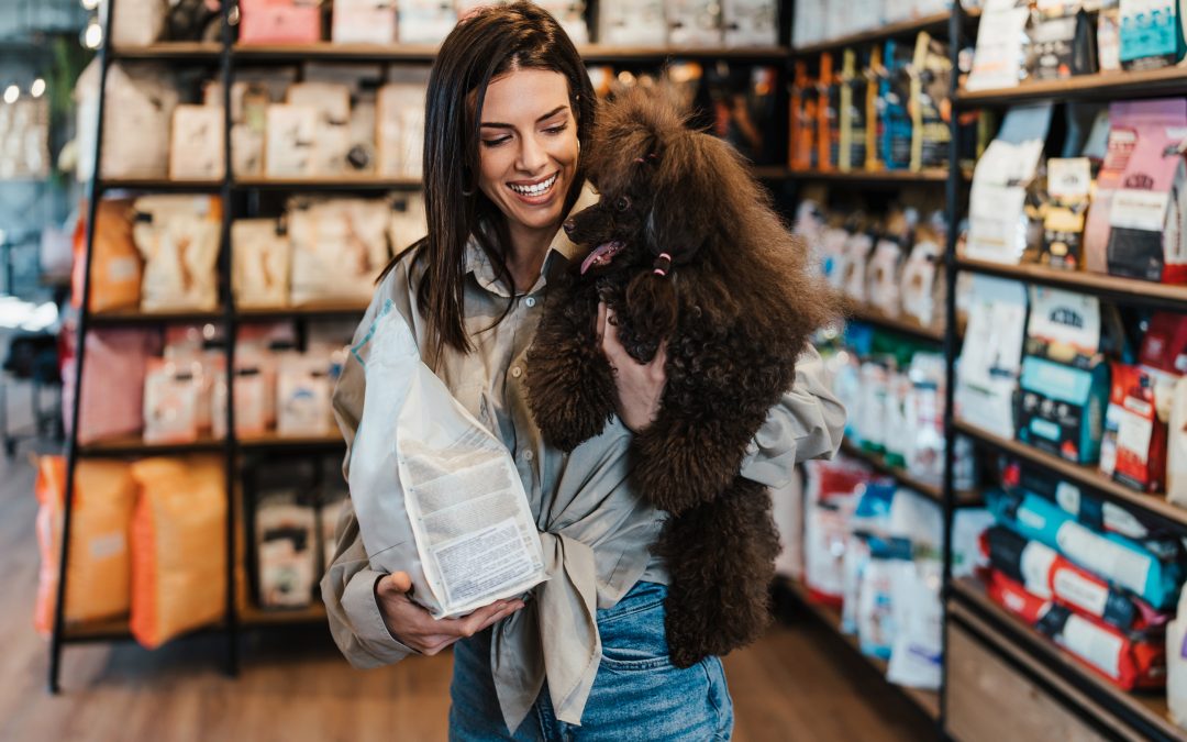 Pet Food Labels Leaving You Clueless – We’ll Help You Decipher Them